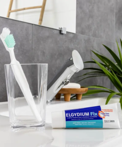 Alternative view of Elgydium Fix Fixation Extra Forte – Crème Fixative 45Gr